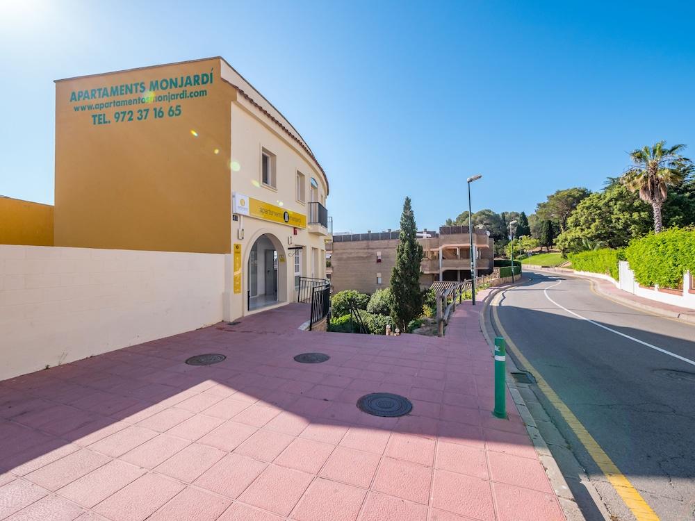 Apartaments Ar Enjoy Monjardi Lloret de Mar Luaran gambar